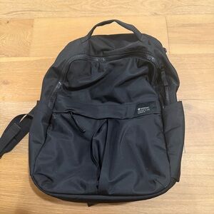 Lululemon Everyday Backpack 2.0 23L
Black